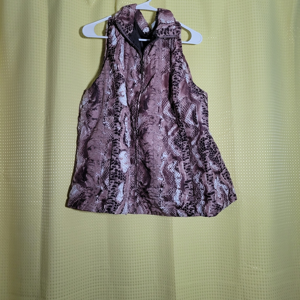 Mountain Wearhouse Women's Sleeveless Snake Print Top Size 3XL